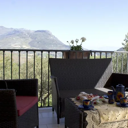 Eden Di Segesta 3*